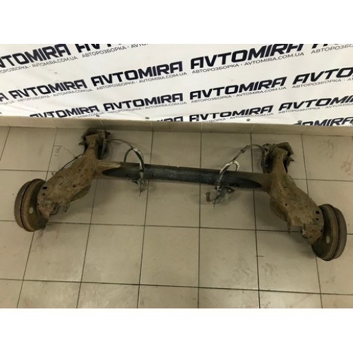 Балка задняя в зборе Fiat Punto 2009-2011 55700696